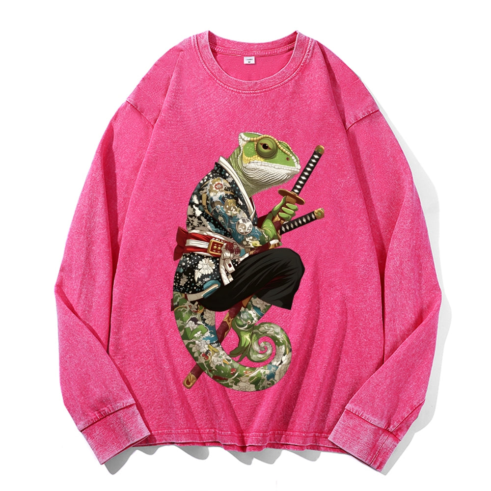 Chameleon Samurai Vintage Cotton Wash Crewneck Long-Sleeve T-Shirt