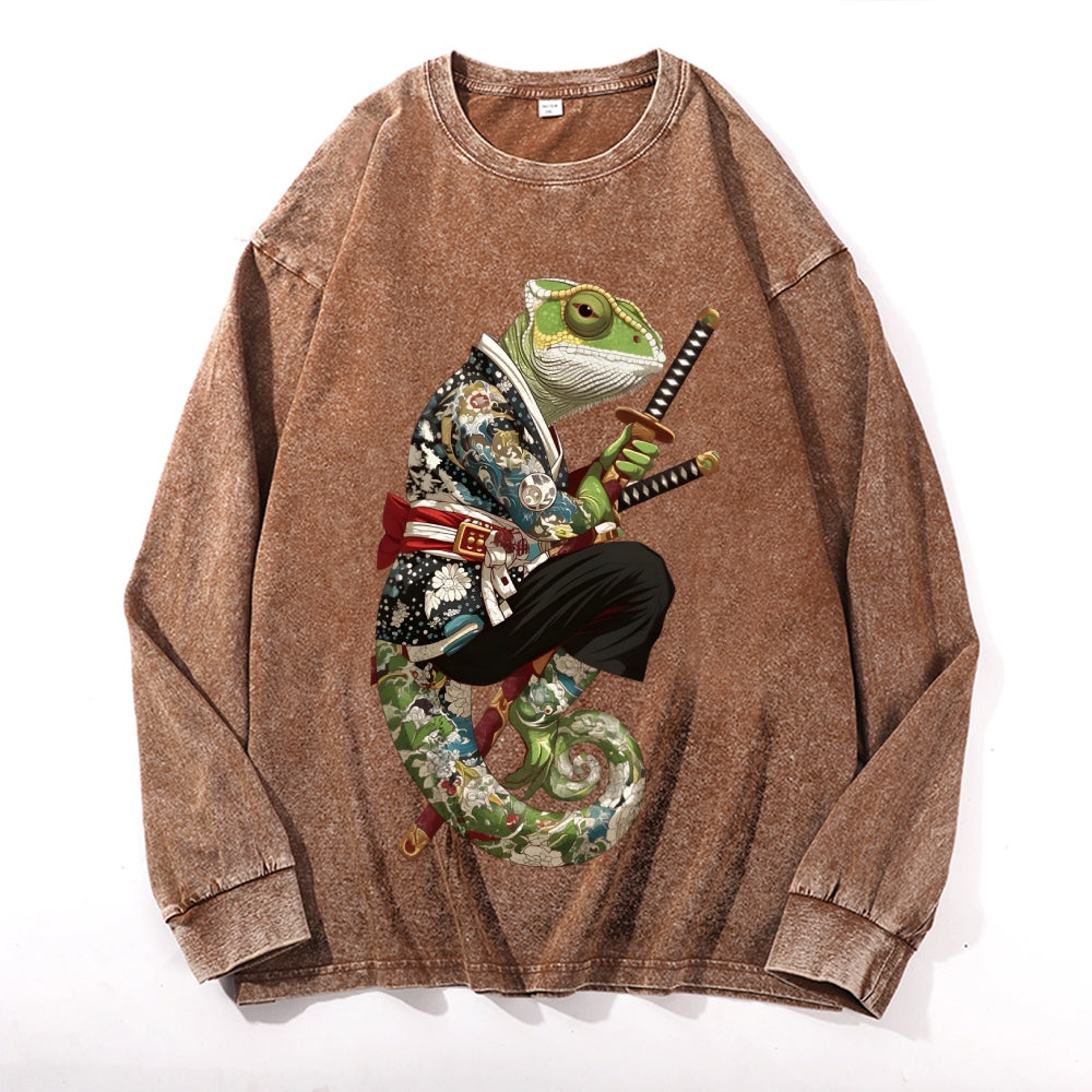 Chameleon Samurai Vintage Cotton Wash Crewneck Long-Sleeve T-Shirt