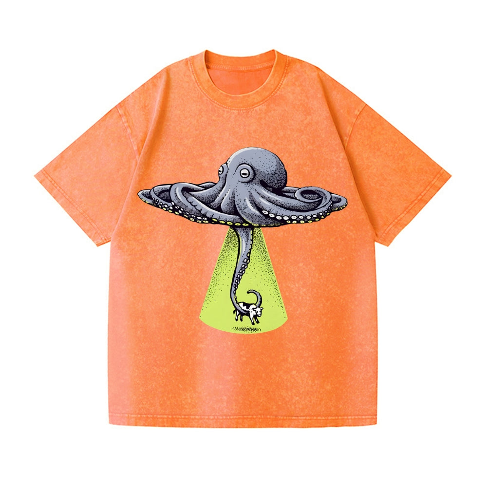 UFO Unidentifed Flying Octopus Vintage Wash Japanese Design T-Shirt