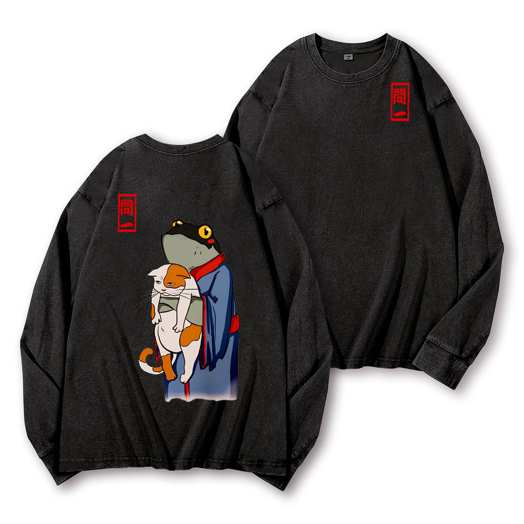 Frog and Cat Vintage Washed Cotton Back Art Long-sleeve T-shirt